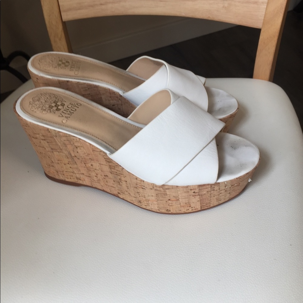 Vince Camuto white platform sandals 7 1/2